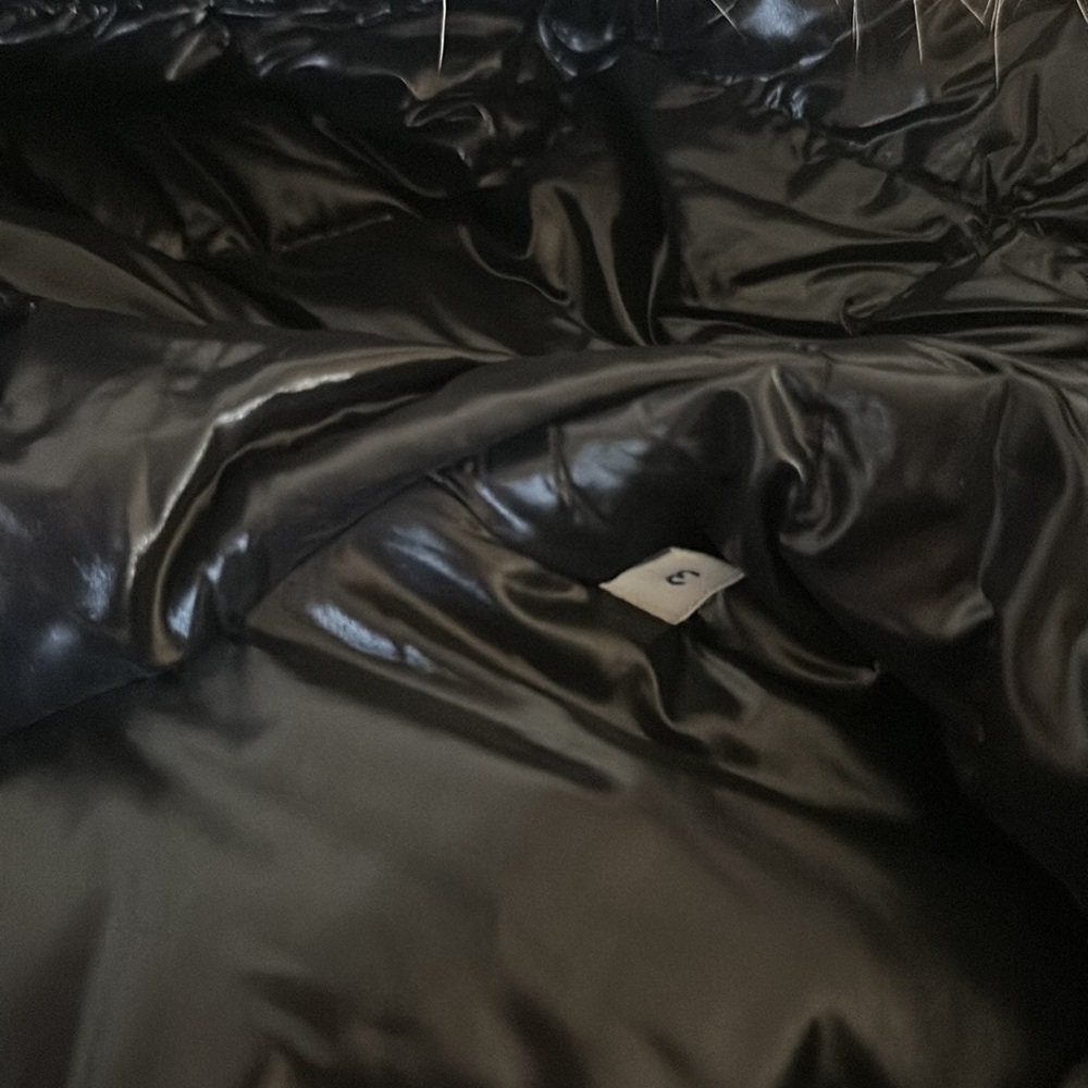 Moncler
Aredhel Hooded Down Parka with Removable Genuine Fox
Fur Trim
Sold out - Picture 14 of 16